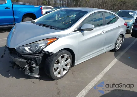 2013 Hyundai Elantra Limited z USA, uszkodzony, nr VIN 5NPDH4AE1DH267345